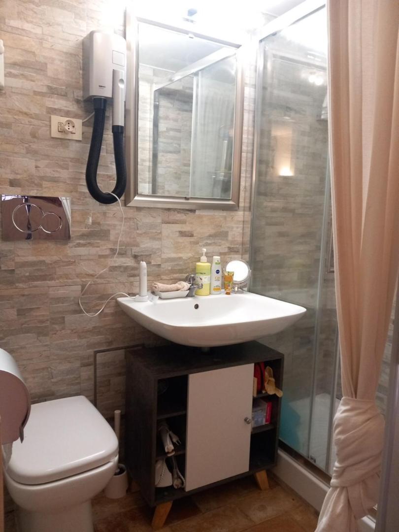 Domus Next Campo De'Fiori With Thermal Shower Рим Стая снимка