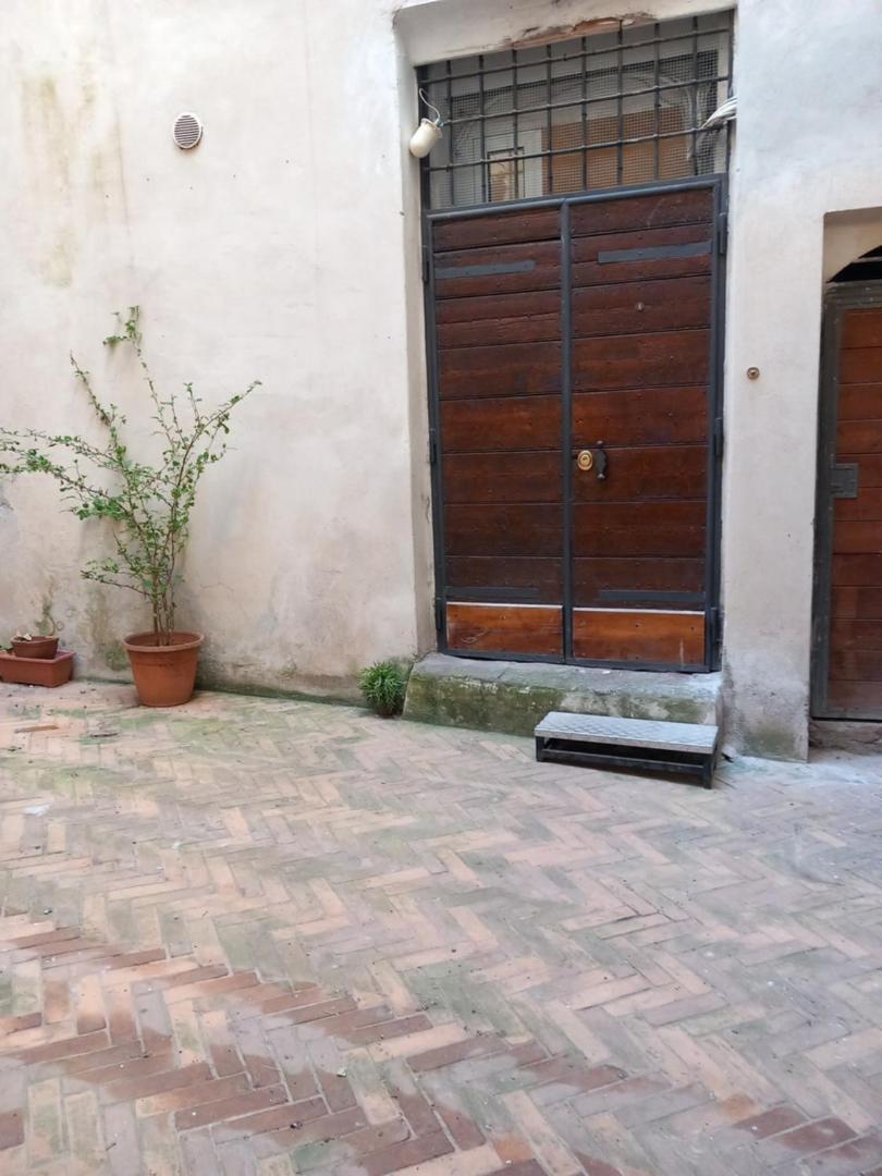 Domus Next Campo De'Fiori With Thermal Shower Рим Екстериор снимка